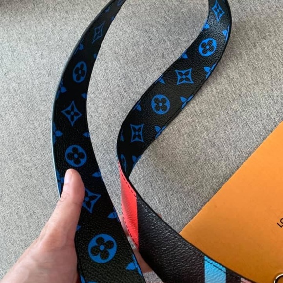 louis vuitton bag blue strap